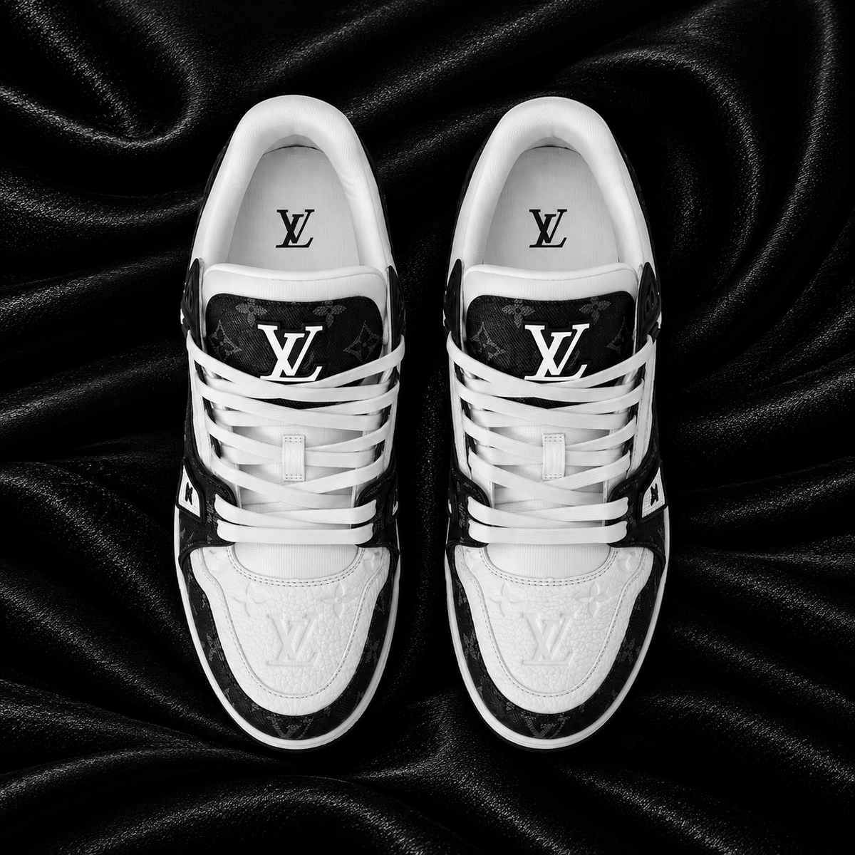 LOUIS VUITTON TRAINER BLACK WHITE